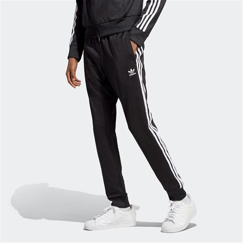 sst adidas damen|Adidas sst tracksuit.